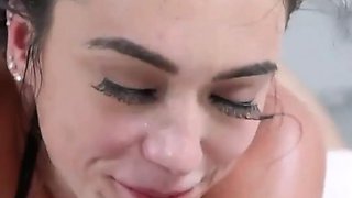 Ashly Anderson loves a grubby facial cumshot