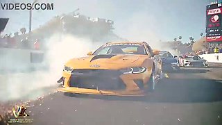 Stepmom Catches Stepson Naked in Bedroom - Forbidden Pleasure Overcomes Guilt in 3D Anime