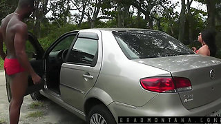 Fitness Couple Fucks on the Street