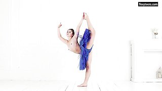 Bunny's sporty girl dirt