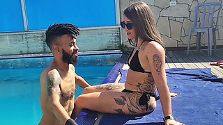 Auntie Lets Her Friend Have a Threesome with Her Husband
