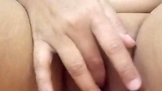 Curvy Wife Fingering