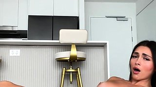 Amateur brunette babe fingering in solo masturbation