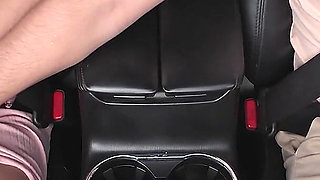 Uber Driver Gets Into Beautiful Passenger's Panties