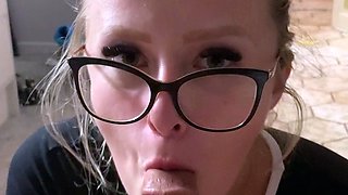 Amateur MILF blowjob cumshot