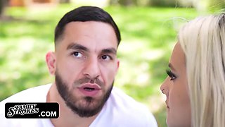 Family Strokes - Gorgeous Blonde Vixen With Huge Jiggly Booty Rides Her Athletic Stepbrother: Porn