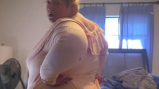Amateur chick with fat ass is punished with rough anal