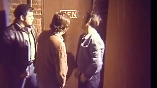 Sexy big boobs blonde fucks with her dude in the batrhoom