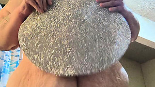 Flaky Fuck Masterbating Her Wet Pussy Tucked