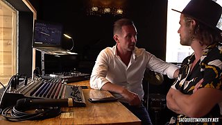 Naomie Ricci, 33 years old, medical secretary in Toulouse! - Jacquie et Michel TV