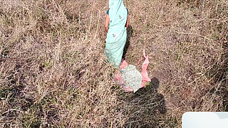 My sister-in-law and I went to cut fodder in the forest, sister-in-law opened all the clothes and became naked in front of me, w