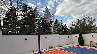She Wanted to Throw the Ball Into the Hoop, but It All Ended with Cum on Her Ass.
