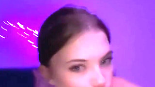 𝙏𝙝𝙞𝙨 𝙘𝙪𝙩𝙚 𝙜𝙞𝙧𝙡 𝙞𝙨 𝙖𝙗𝙡𝙚 𝙩𝙤 𝙙𝙤 𝙨𝙤𝙢𝙚𝙩𝙝𝙞𝙣𝙜 𝙪𝙣𝙧𝙚𝙖𝙡 𝙩𝙤 𝙮𝙤𝙪