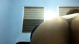 Granny Shows Off Her Big Ass on Webcam