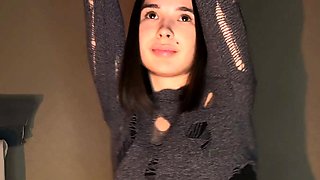 Hot amateur webcam teen masturbates for their fans