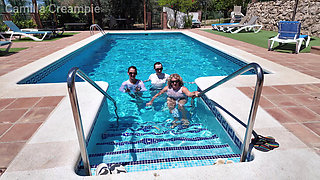 Swimming Pool Wet T-shirt Lesbians
