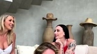 She Looks Like A Terminator, But Everybody Love Her