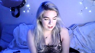 Amateur blonde ass fucked and facialized