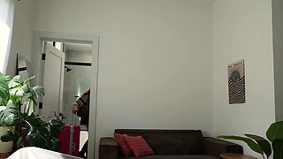 Zoey Di Giacomo Gets Facial After Smashed By Jak Knife