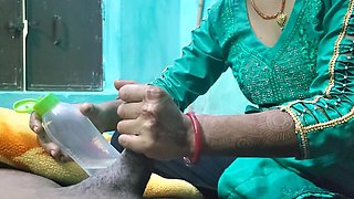 Indian Desi Housewife Aunty Fucked by Young Amateur Stepson in Doggy Style Full Hindi Audio