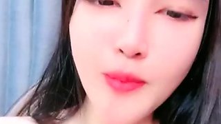 Omege japanese girl with big boobs on cams