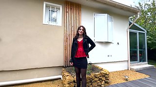 Demona, 31 years old, very dominant housekeeper... - Jacquie et Michel TV