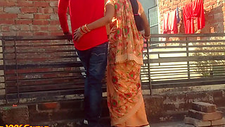 Hot XXX Bhabhi Old Sex Video Viral.