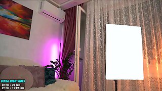 Big boobs amateur teen masturbating