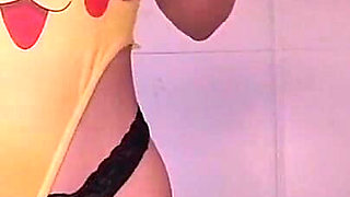 Blonde Latina Sexy