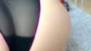 Cute Sexydea Flashing Pussy on Live Webcam