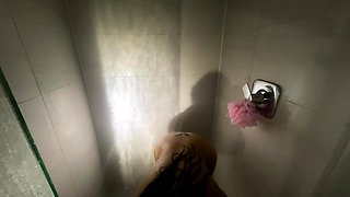 Blonde babe britney braces solo dildo masturbation