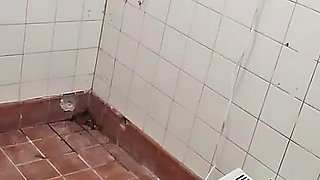 Dirty Toilet Piss Slut