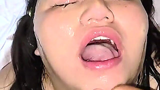 I Want Everyone to See How You Humiliate Me and Subdue My Face Until You Cum on It
