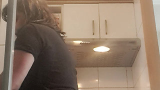 milf washing dishes in panties