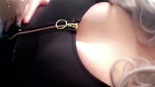 amateur vip ass masturbating on live webcam