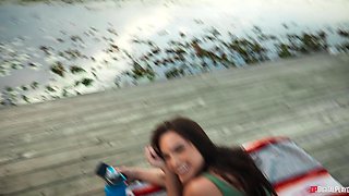 Swamped 1 - Flixxx