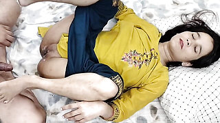 Muslim girlfriend ko room me band karke pel diya