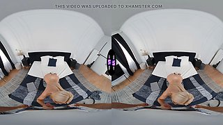 Horny Blonde rides his schlong after fixing her laptop - tmwvrnet