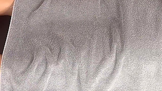 Thick Masseuse Twerking Elle Gives Massage with Happy Ending