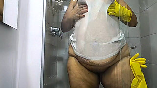 This Maid Really Turns Me on, with Her Big, Delicious Ass