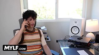 Big titted porn lecturer Rachael Cavalli gives her student a hands-on masterclass