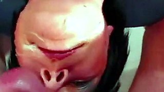German Amateur's Latex Slave Webcam Show in Heels