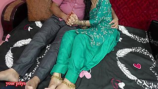 Hindi Couple Romance, Hubby Convince For Anal Fuck Karwachot