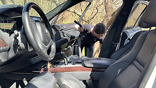 Outdoor Car Vacuum Leather Seats