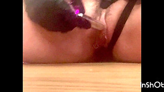 MILF Masturbating Phat Pussy
