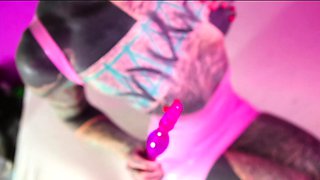 Solo tattoo girl Anuskatzz's anal masturbation