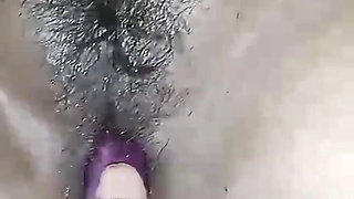 Desi aunty fingering and fucking hard