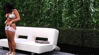 Big assed busty tit fuck and blowjob from curvy stunner