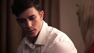 Girls Out West Hairy amateur blonde in the shower