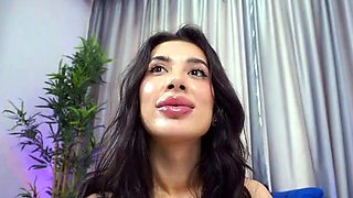 Cute amateur brunette naughty in solo jerking show on camera